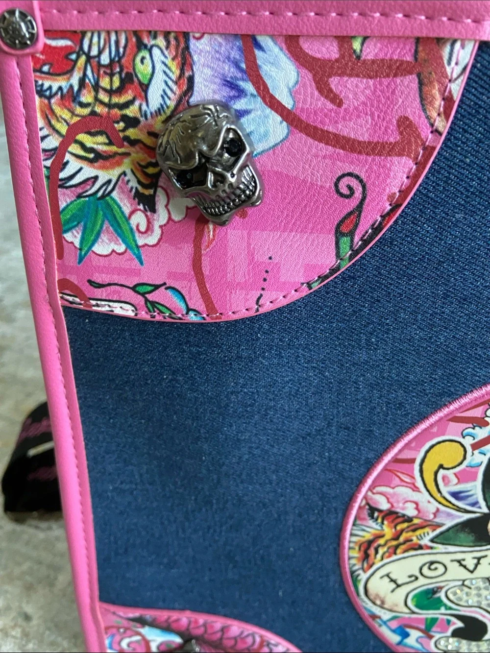 Ed Hardy ed hardy